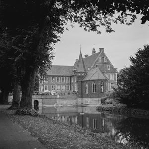 0004 - Wasserschloß