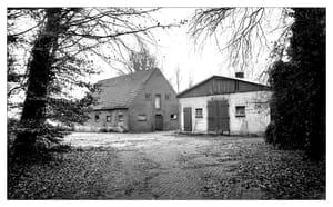 0419 Hinterhof einer bäuerlichen Siedlung